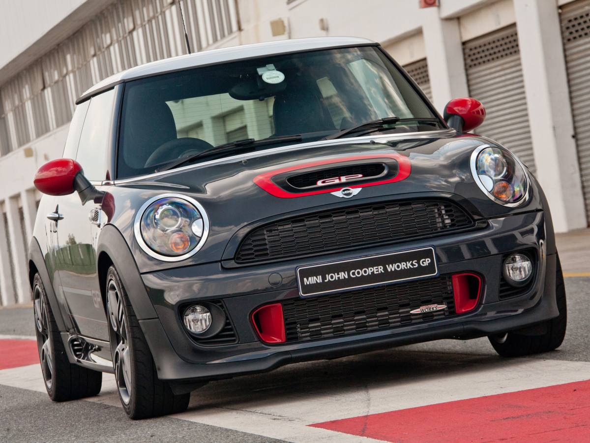 Mini Cooper John Cooper Works фото 103825