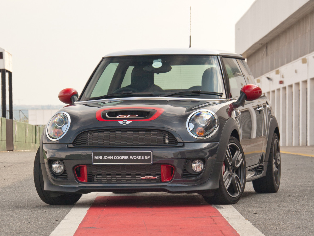 Mini Cooper John Cooper Works фото 103826