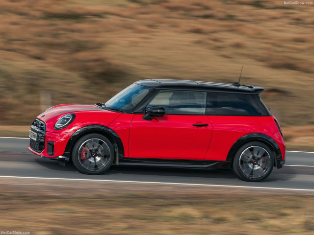 Mini Cooper John Cooper Works фото