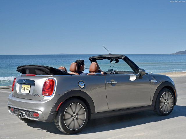 Mini Cooper S Convertible фото