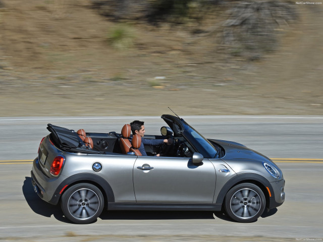 Mini Cooper S Convertible фото