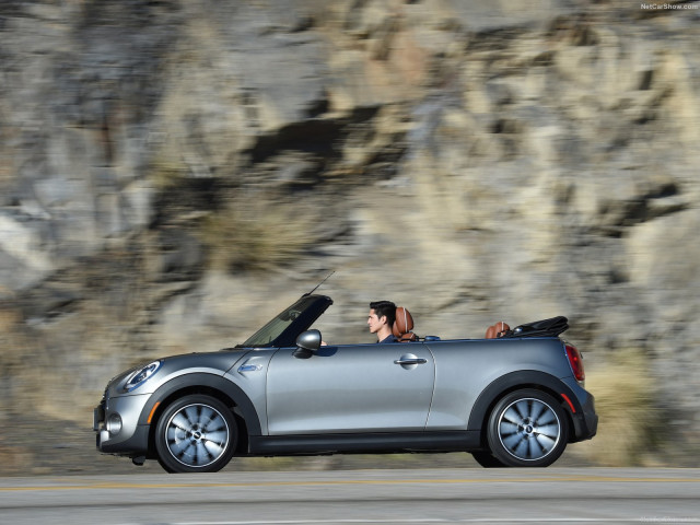 Mini Cooper S Convertible фото