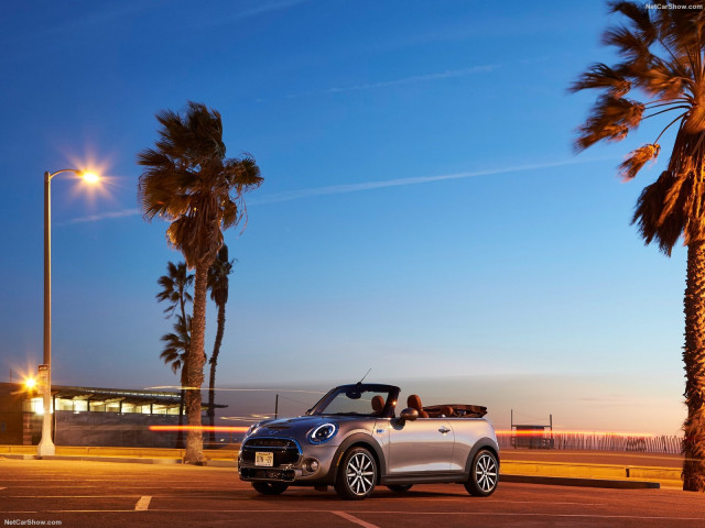 Mini Cooper S Convertible фото