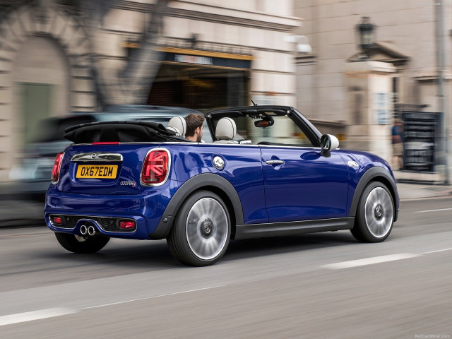 Mini Cooper S Convertible фото