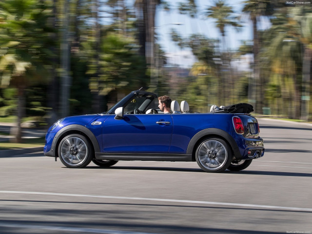 Mini Cooper S Convertible фото