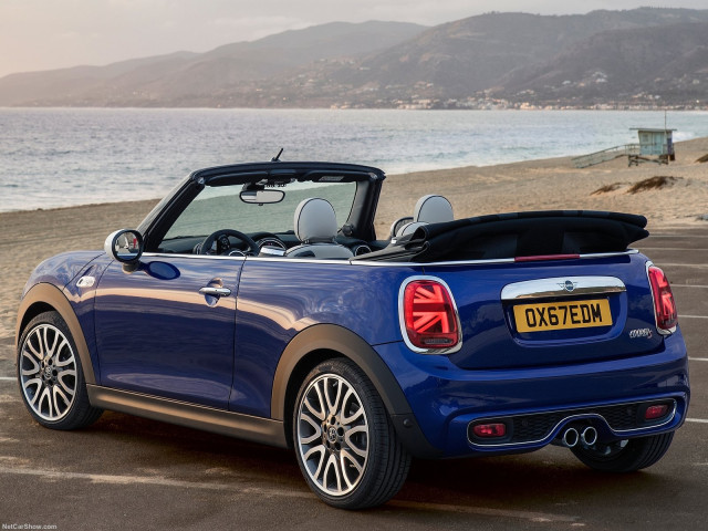 Mini Cooper S Convertible фото