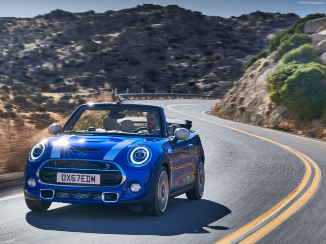 Mini Cooper S Convertible фото