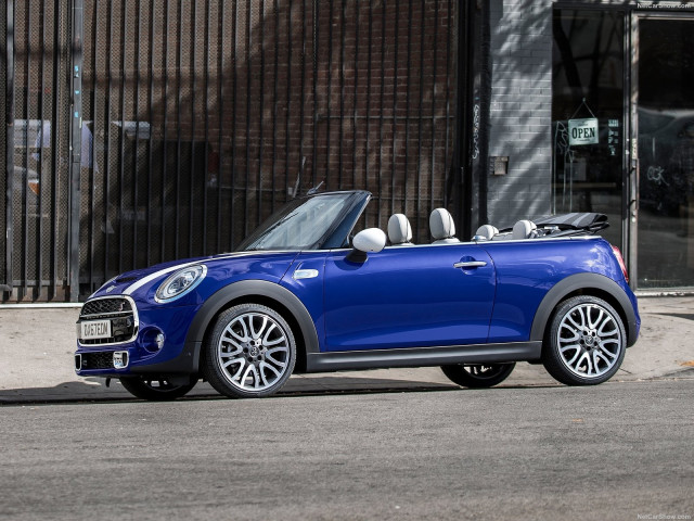 Mini Cooper S Convertible фото