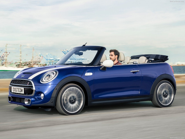 Mini Cooper S Convertible фото