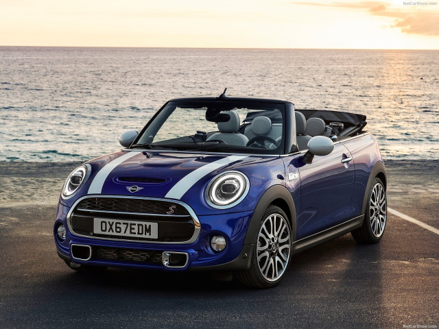 Mini Cooper S Convertible фото