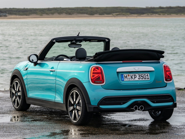 Mini Cooper S Convertible фото