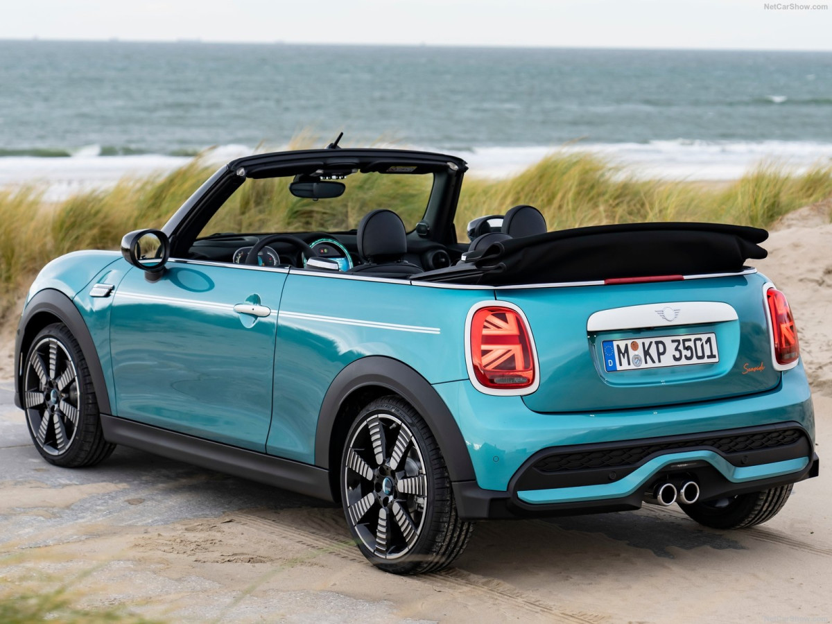 Mini Cooper S Convertible фото 210158