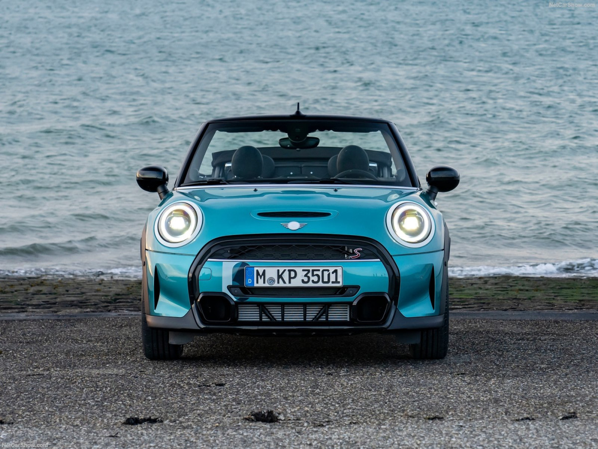 Mini Cooper S Convertible фото 210159