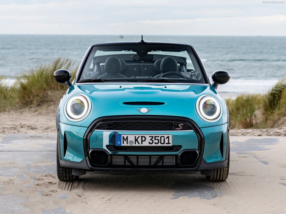 Mini Cooper S Convertible фото 210160