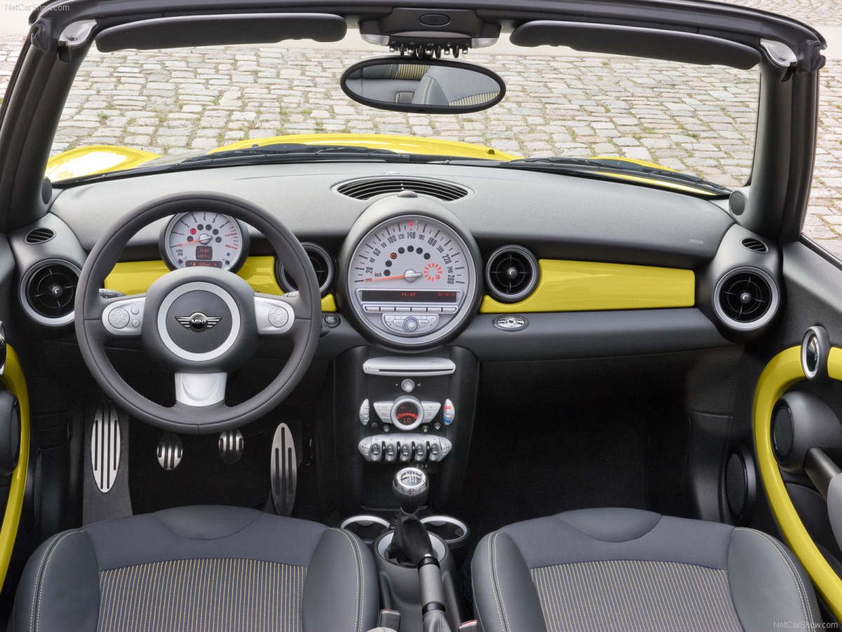 Mini Cooper S Convertible фото 60996