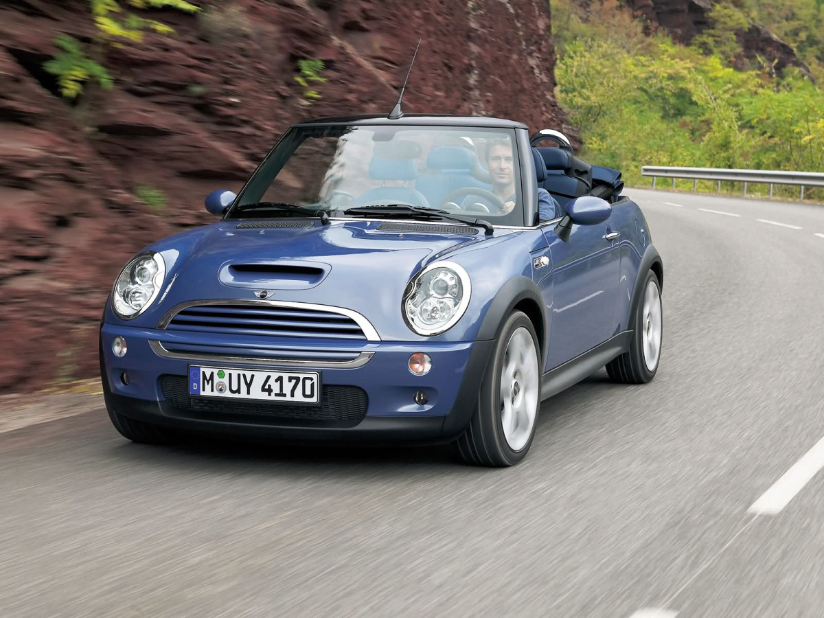 Mini Cooper S Convertible фото 7071