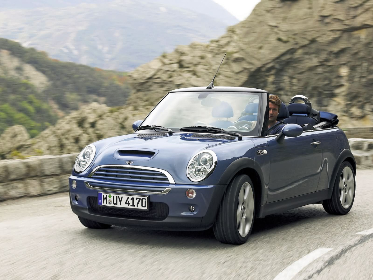 Mini Cooper S Convertible фото 7074