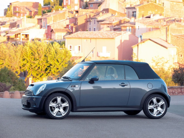 Mini Cooper S Convertible фото