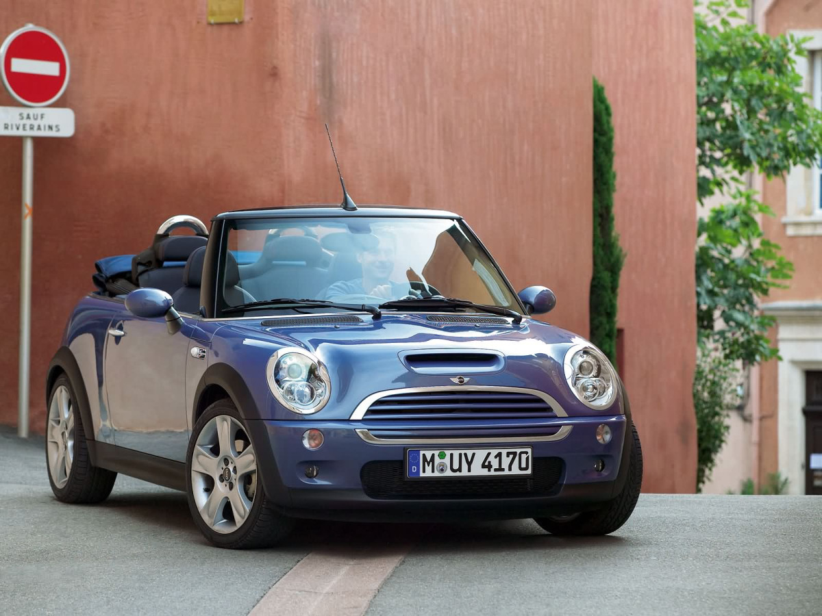 Mini Cooper S Convertible фото 7084