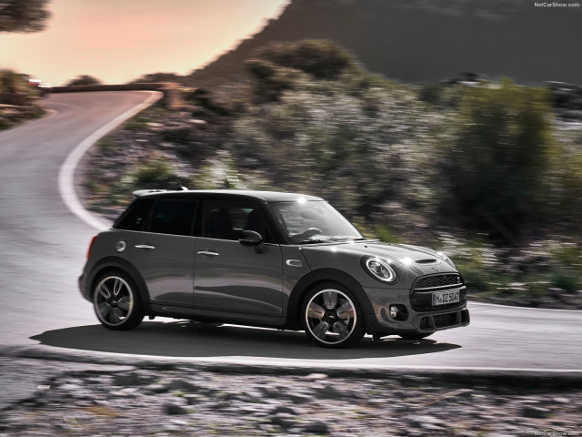 Mini Cooper S фото