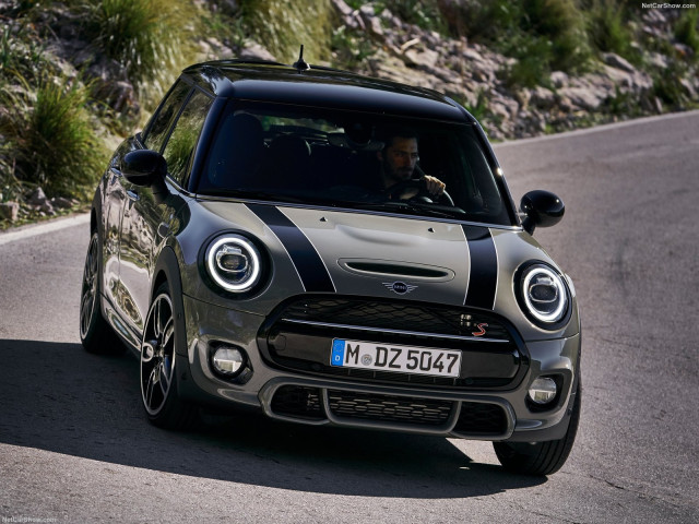 Mini Cooper S фото