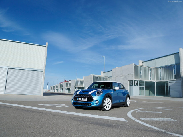 Mini Cooper фото