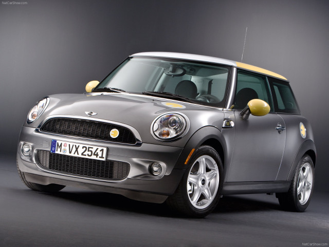 Mini E фото