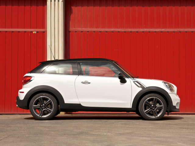 Mini Paceman фото