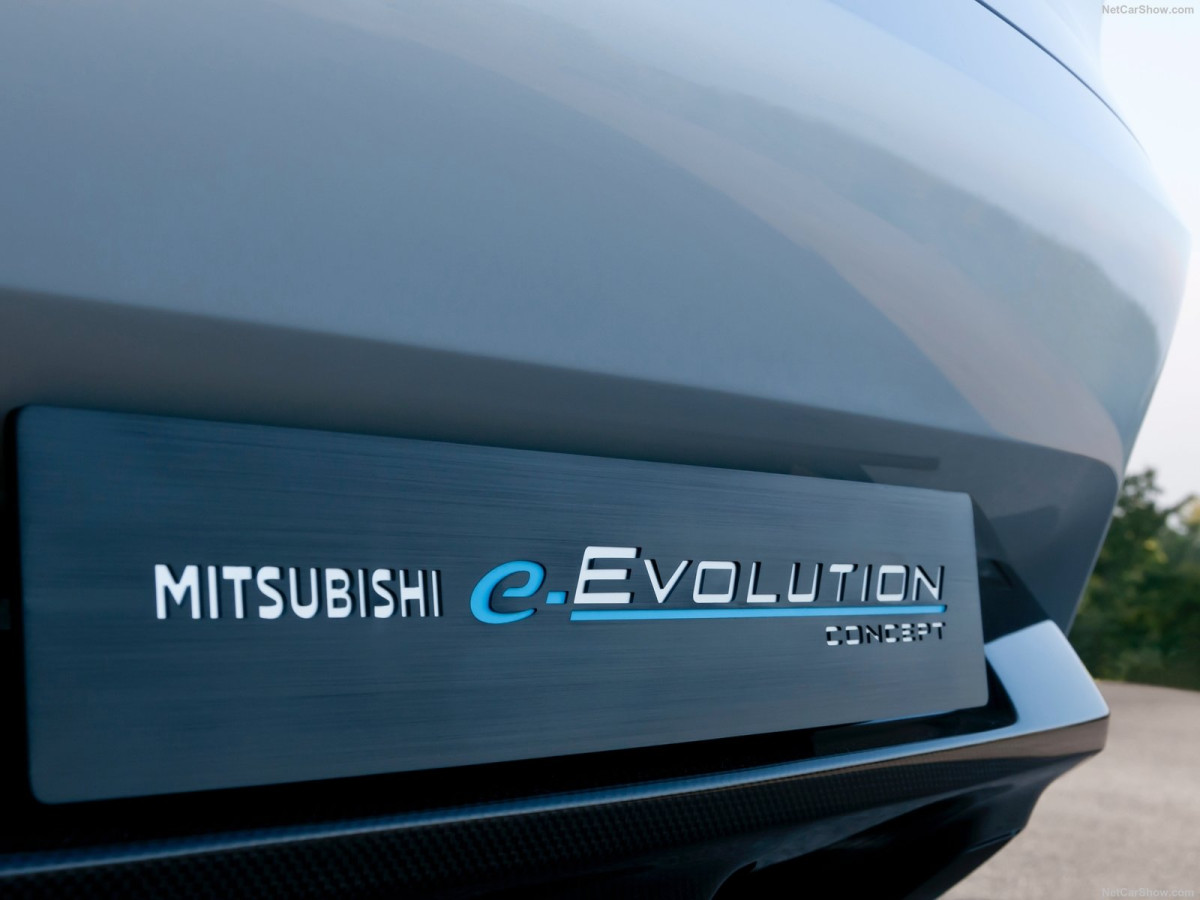 Mitsubishi e-Evolution Concept фото 189182