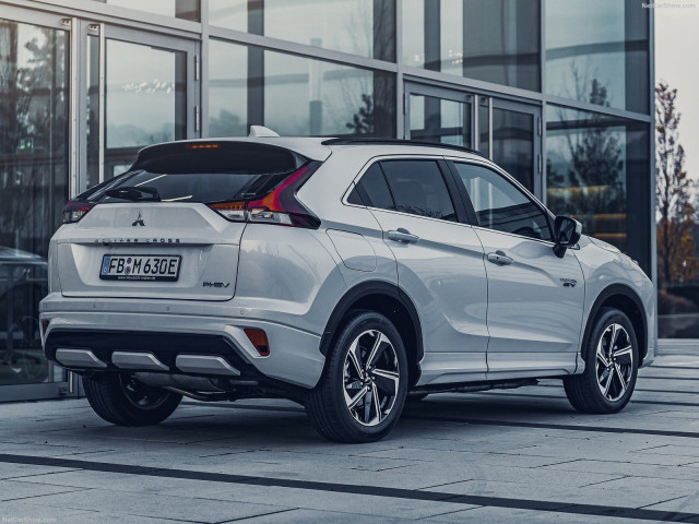 Mitsubishi Eclipse Cross фото