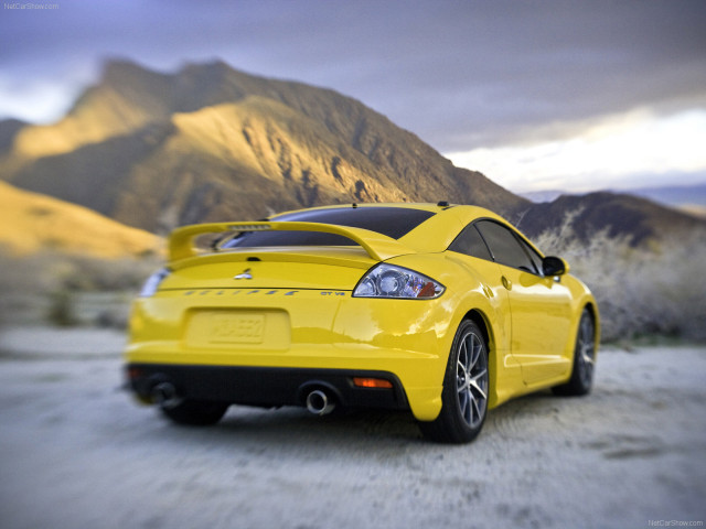 Mitsubishi Eclipse GT фото