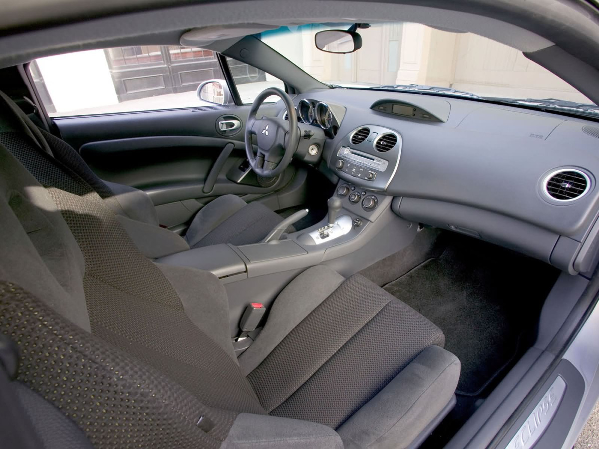 Mitsubishi Eclipse фото 18424