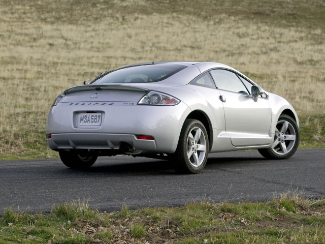 Mitsubishi Eclipse фото