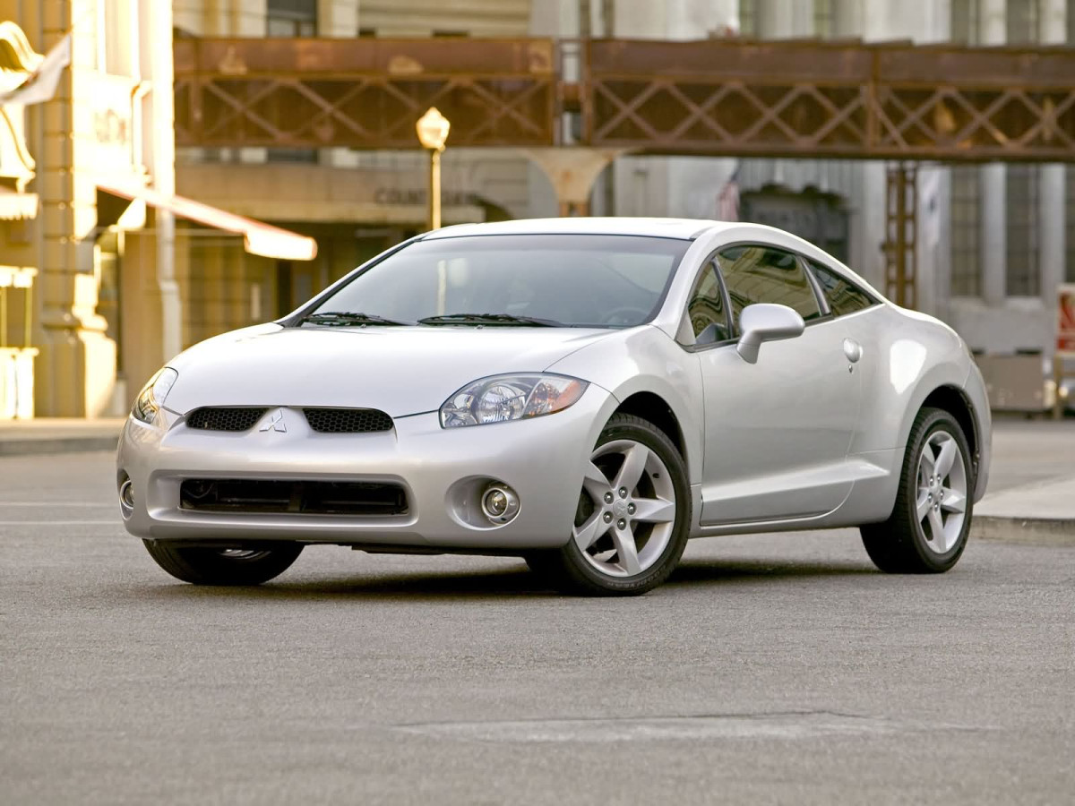 Mitsubishi Eclipse фото 18435