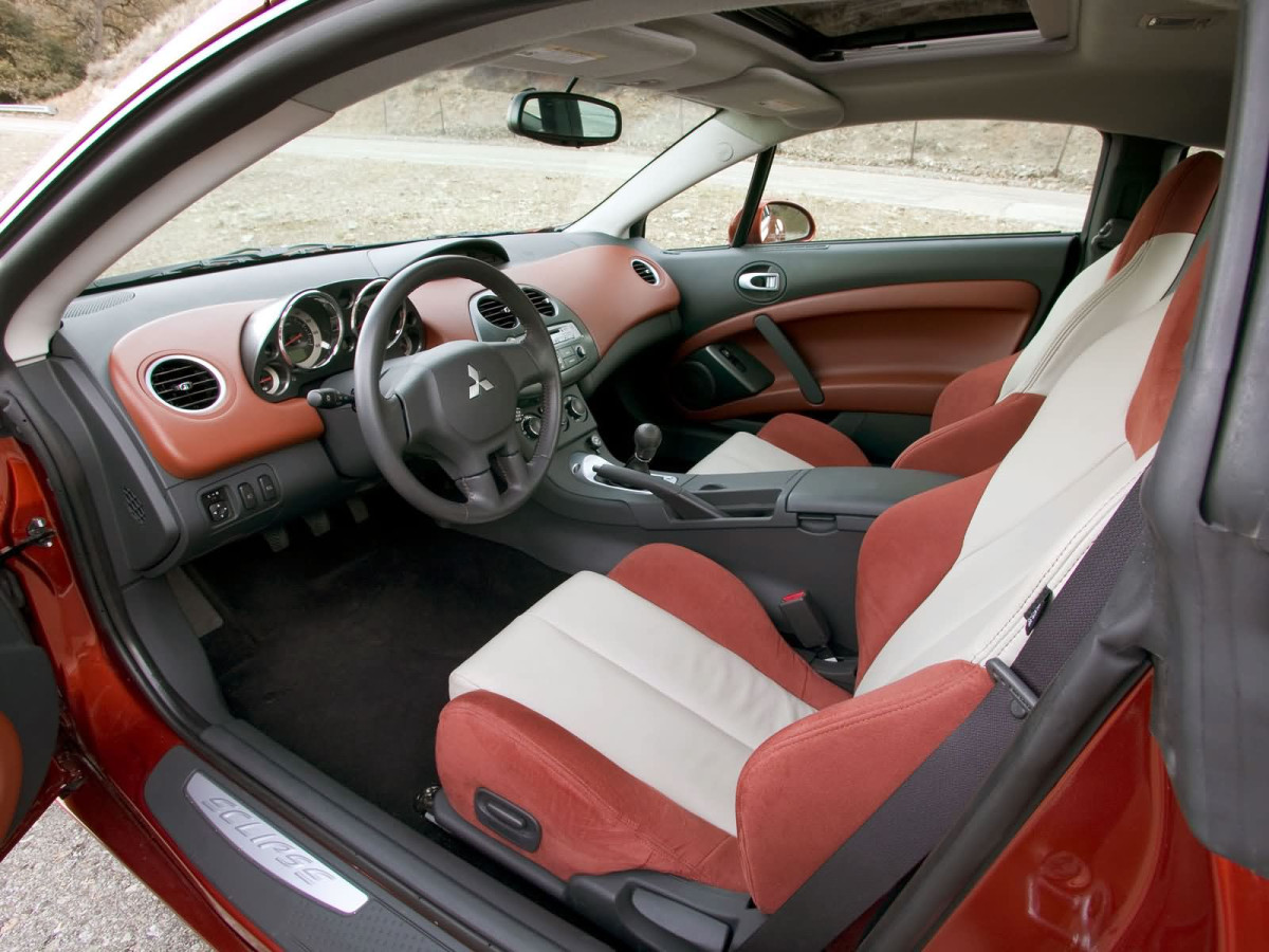 Mitsubishi Eclipse фото 18436