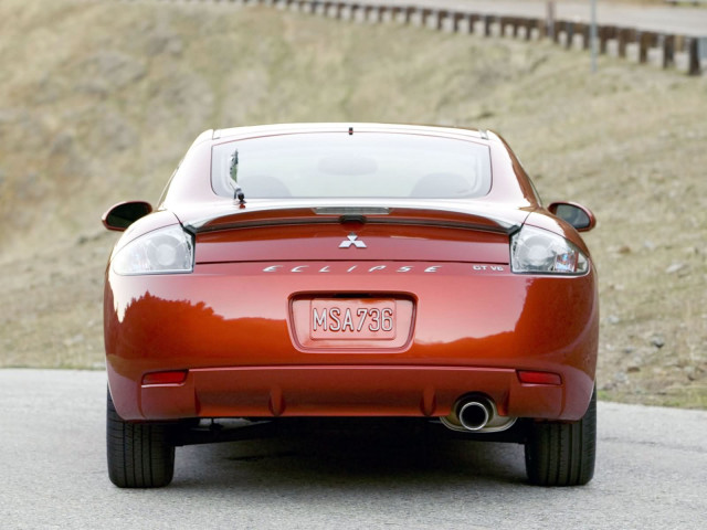 Mitsubishi Eclipse фото