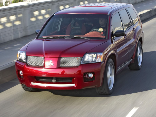 Mitsubishi Endeavor Ralliart фото