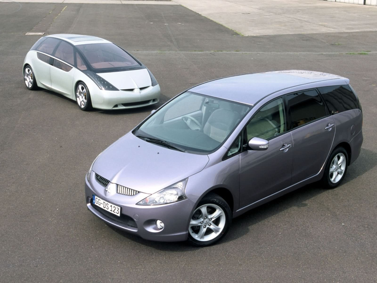 Mitsubishi Grandis фото 7129