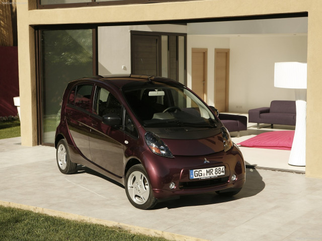 Mitsubishi i MiEV фото