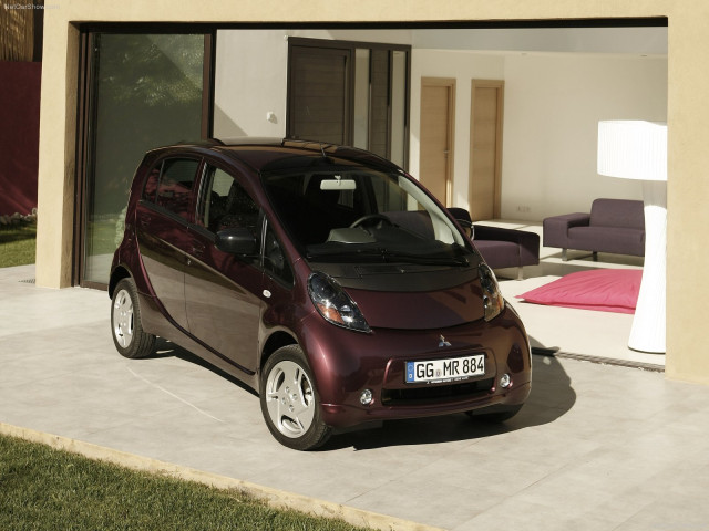 Mitsubishi i MiEV фото