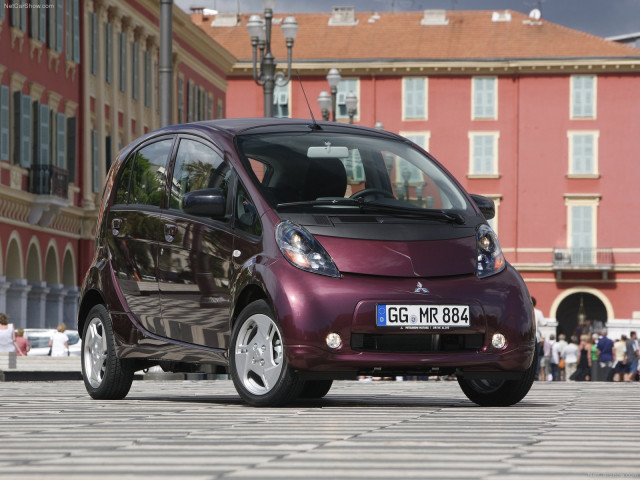 Mitsubishi i MiEV фото