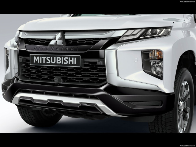 Mitsubishi L200 фото