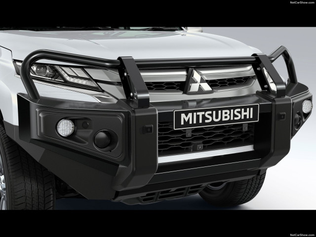 Mitsubishi L200 фото