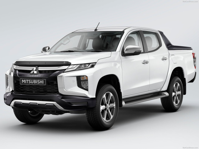 Mitsubishi L200 фото