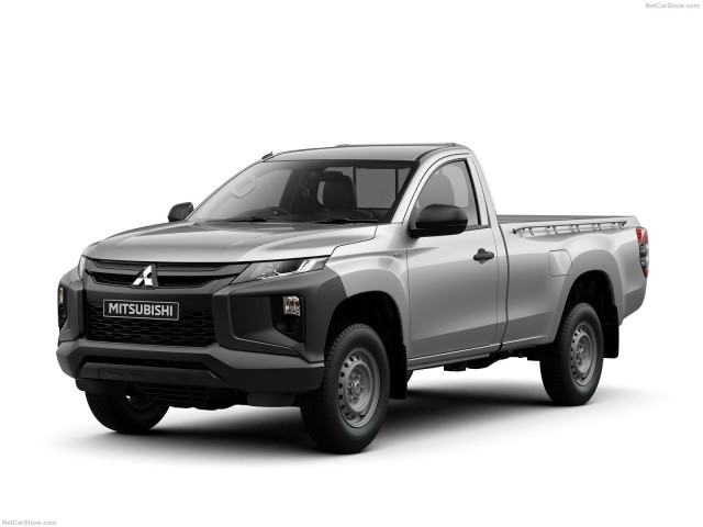 Mitsubishi L200 фото