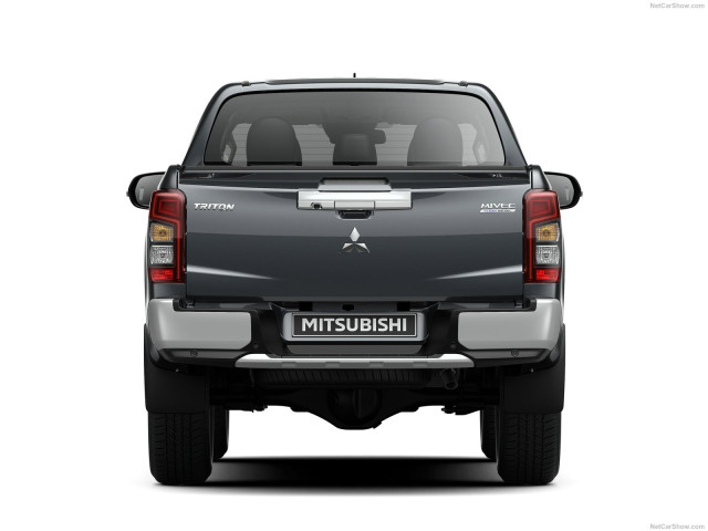 Mitsubishi L200 фото