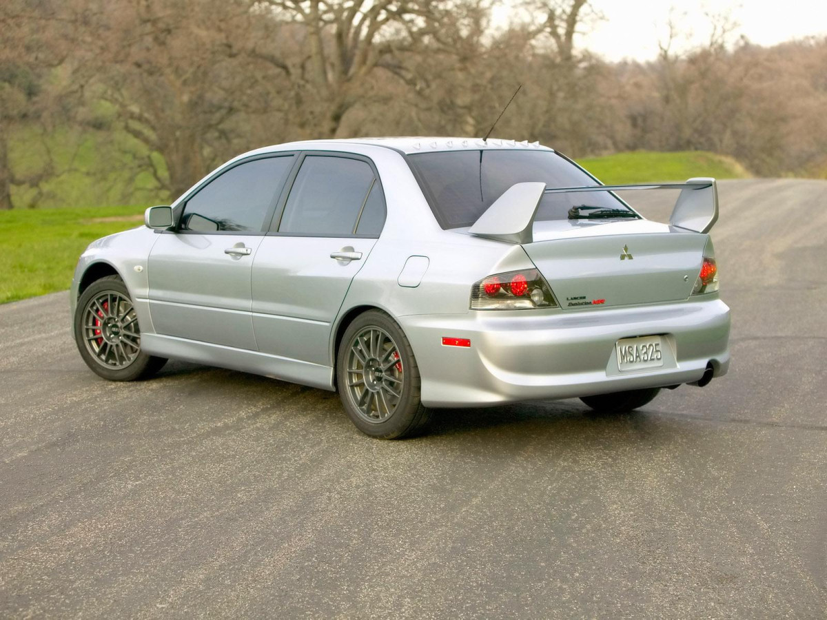 Mitsubishi Lancer Evolution IX фото 22103