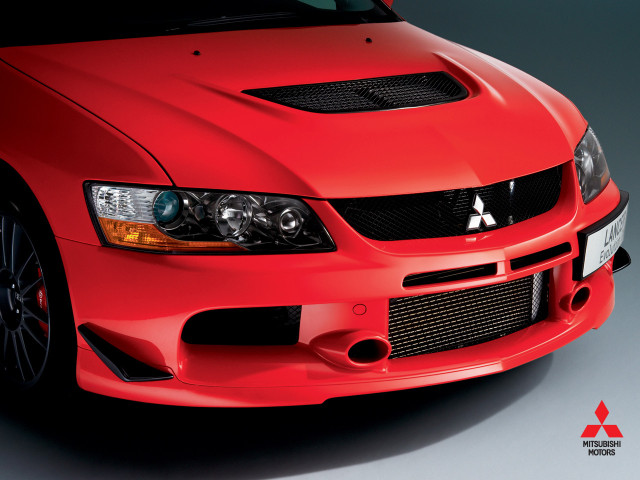 Mitsubishi Lancer Evolution IX фото