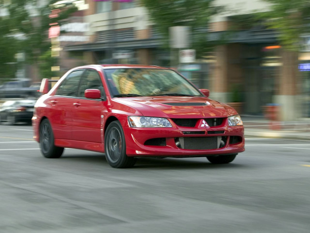 Mitsubishi Lancer Evolution VIII фото