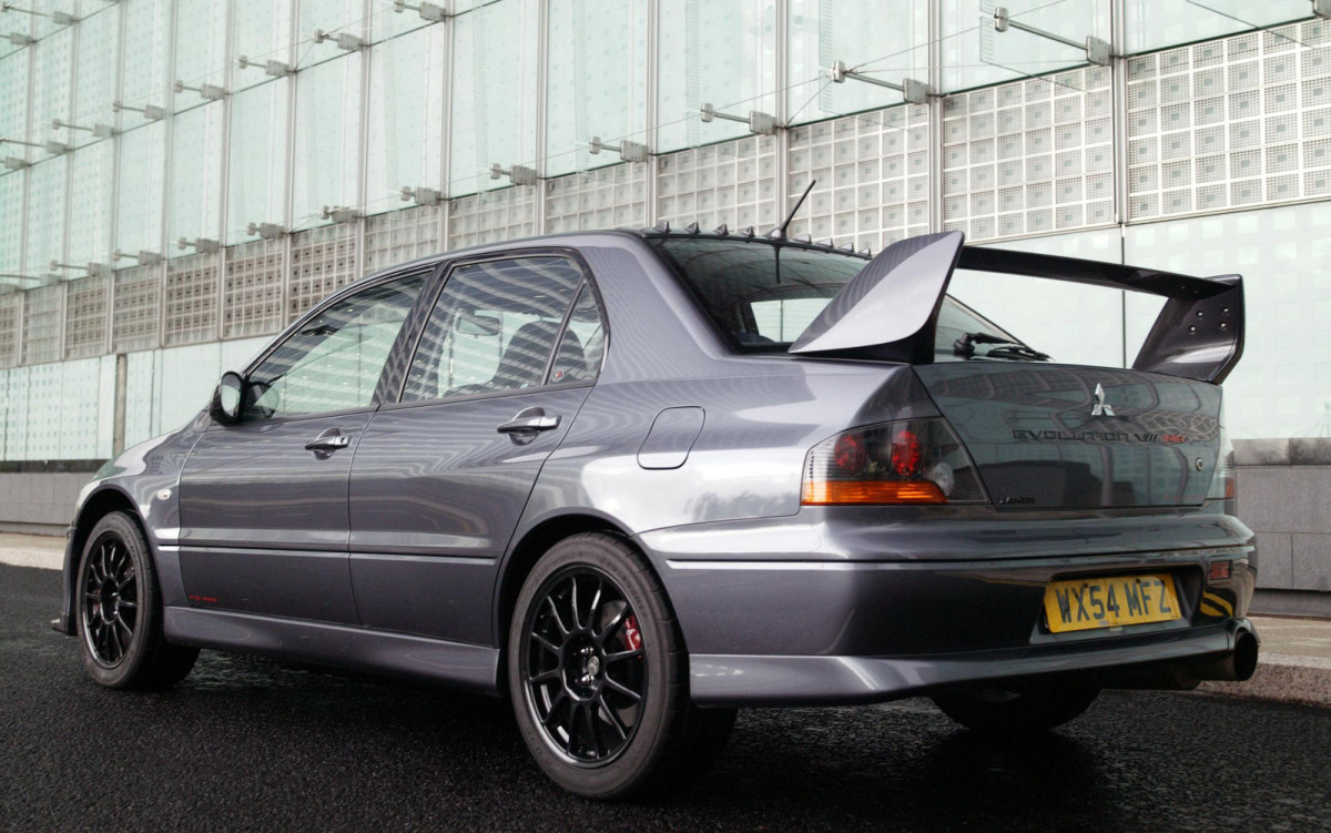 Mitsubishi Lancer Evolution VIII фото 17283